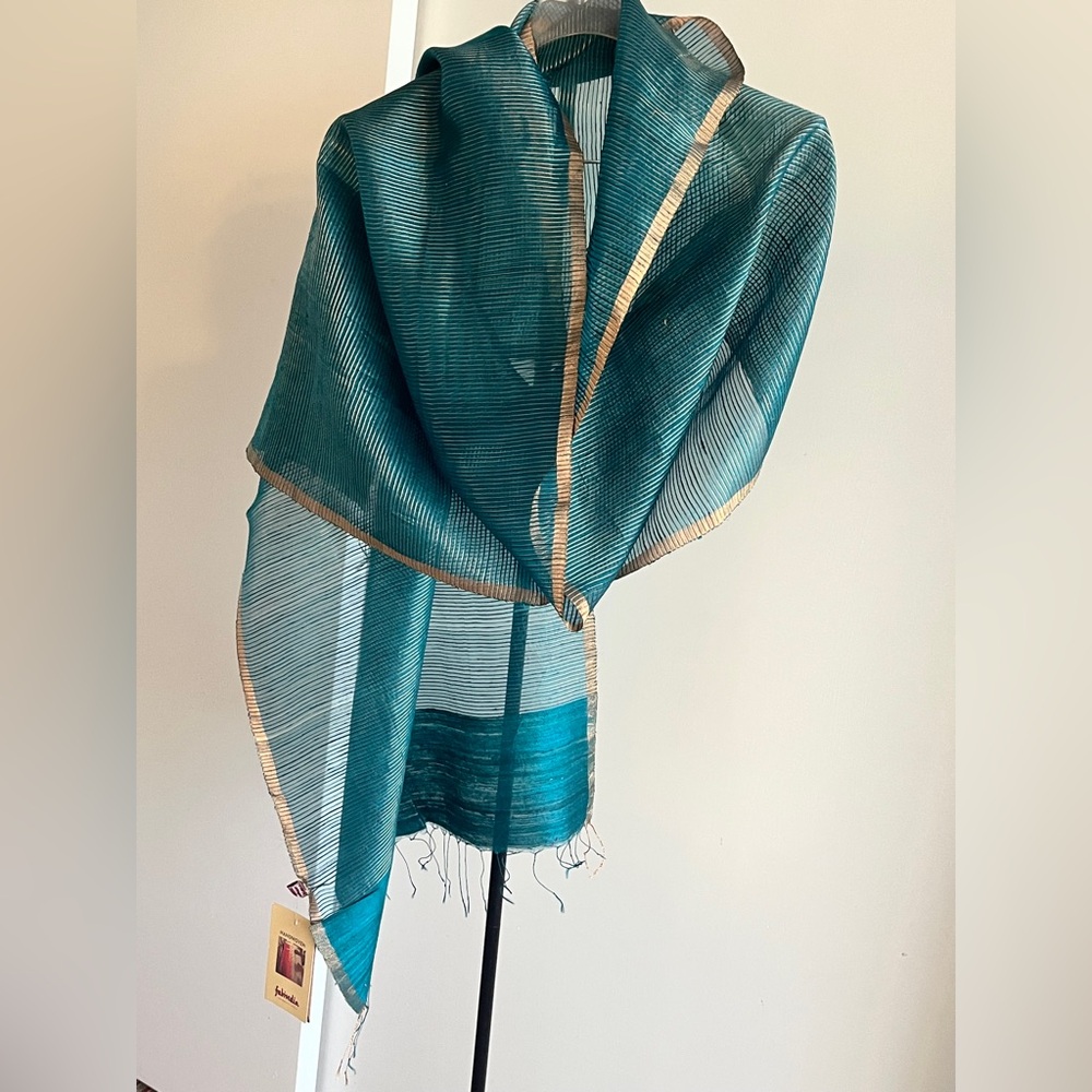 NWT FabIndia Handwoven Scarf Dupatta Wrap Stole Silk Blend Teal & gold Zari 88"
